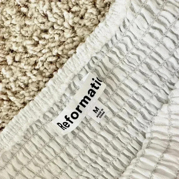 NWT Reformation Tavi 100% Linen White Smocked Ruffle Midi Dress Size Medium - Picture 11 of 12